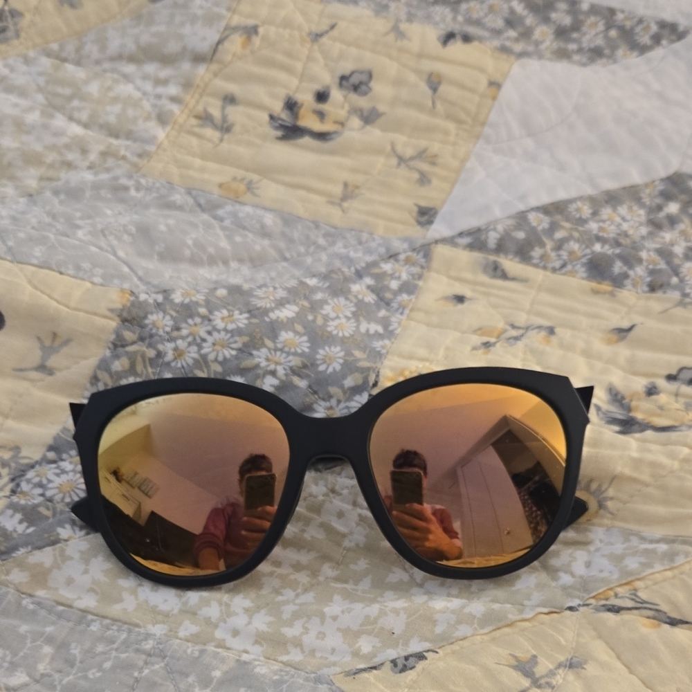 Oakley Stylish Black Sunglasses with Gold Lenses